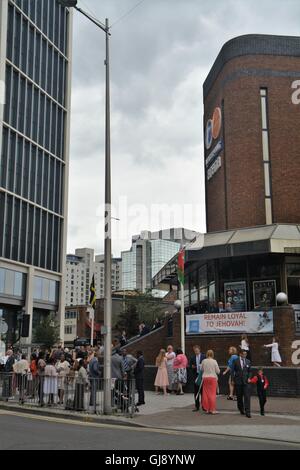 Cardiff, Wales, UK. 14. August 2016. Zeugen Jehovas Konvention Cardiff, 12.-14. August 2016 Credit: Remo Kurka/Alamy Live News Stockfoto