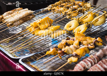 Gegrillte Tintenfische, Nahaufnahme Stockfoto