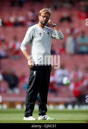Liverpool-Manager Jurgen Klopp vor dem Premier League-Spiel im Emirates Stadium, London. DRÜCKEN SIE VERBANDSFOTO. Bilddatum: Sonntag, 14. August 2016. Siehe PA Geschichte FUSSBALL Arsenal. Das Foto sollte lauten: Nick Potts/PA Wire. EINSCHRÄNKUNGEN: Keine Verwendung mit nicht autorisierten Audio-, Video-, Daten-, Fixture-Listen, Club-/Liga-Logos oder „Live“-Diensten. Online-in-Match-Nutzung auf 75 Bilder beschränkt, keine Videoemulation. Keine Verwendung in Wetten, Spielen oder Veröffentlichungen für einzelne Vereine/Vereine/Vereine/Spieler. Stockfoto