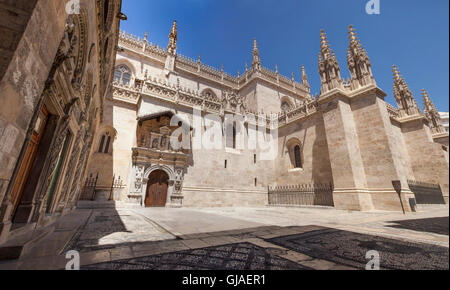 Königliche Kapelle im Freien an Granada Kathedrale, Spanien. Panorama-Aufnahme Stockfoto