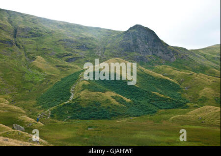 aufsteigender hoch heben entlang Greenup Gill von Borrowdale, Keswick, Seenplatte, cumbria Stockfoto