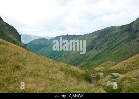 aufsteigender hoch heben entlang Greenup Gill von Borrowdale, Keswick, Seenplatte, cumbria Stockfoto