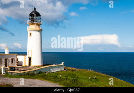 Tiumpan Head Leuchtturm am Ende der Halbinsel "Auge" auf der Isle of Lewis auf den äußeren Hebriden. Stockfoto