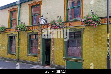 Peveril Peak, klassische Kneipe, Manchester, Lancs, England, UK Stockfoto