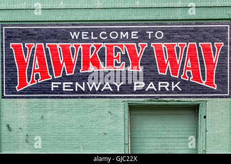 Willkommen bei Yawkey Weg Zeichen, Fenway Park, Boston, Massachusetts Stockfoto