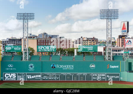 Das grüne Monster von Fenway Park in Boston, Massachusetts Stockfoto