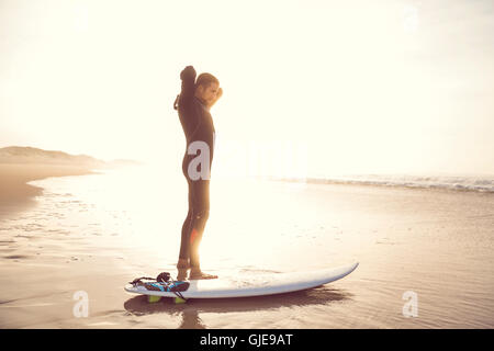 Immer bereit für die Surf surfer Stockfoto