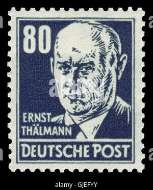 Die SBZ 1948 226-Marke gedenkt an Ernst Thälmann, einen deutschen kommunistischen Führer. Dieser Stempel wurde kurz nach dem Zweiten Weltkrieg während der sowjetischen Besetzung Deutschlands ausgegeben. Stockfoto