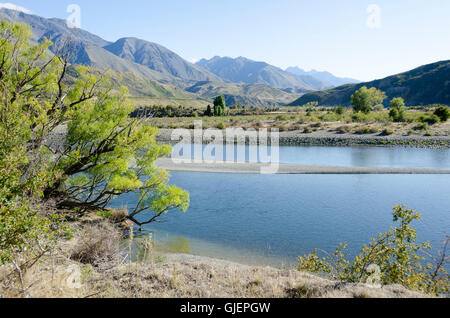 Clarence River und im Landesinneren Kaikoura Palette, Maulkorb Station, Südinsel, Neuseeland. Stockfoto