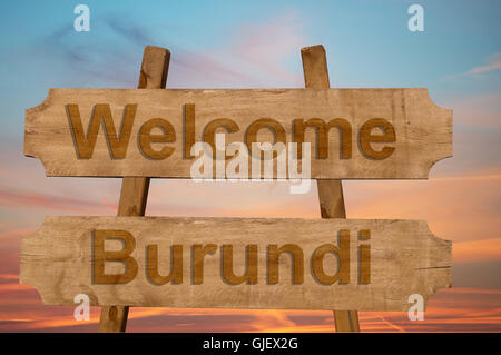 Willkommen in Burundi auf Holz Hintergrund singen Stockfoto