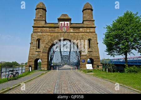 alten Harburg Elbe Brücke iv Stockfoto