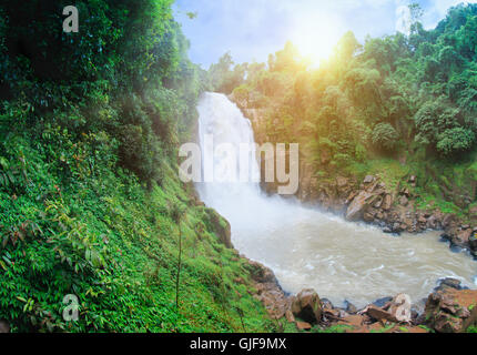 Haew Narok Wasserfall Stockfoto