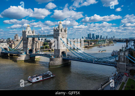 Tower Bridge, London, Vereinigtes Königreich Stockfoto