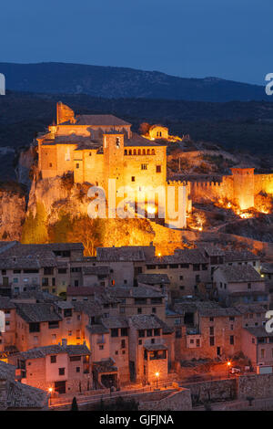 Ansicht. Mittelalterliche Dorf von Alquezar, Provinz Huesca, Aragon, Spanien. Stockfoto