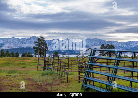 Ein Blick auf die Elkhorns aus der Elkhorn fahren Scenic Byway Stockfoto