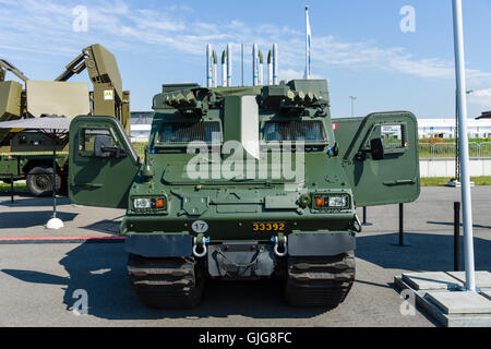 Die startende Rakete Station IRIS-T SLS mit Befehl und Feuerkontrolle System der Firma Diehl Defence. Stockfoto