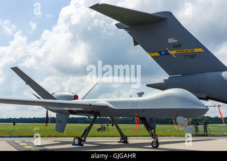 Unmanned combat Air Vehicle General Atomics MQ-9 Reaper. US Air Force. Ausstellung ILA Berlin Airshow 2016 Stockfoto