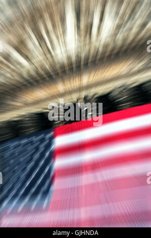 Verschwommenes Hintergrundbild Flagge und New York Stock Exchange mit Platz für Ihren Typ. Stockfoto