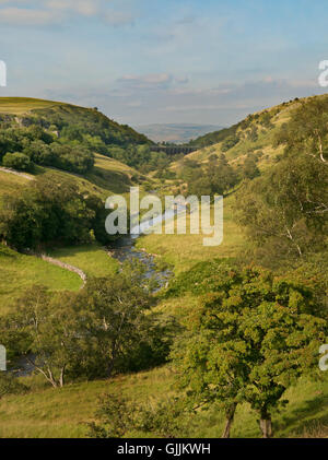 Smardale Gill Viadukt und Skandal Beck nach unten das Tal, East Cumbria, England Stockfoto