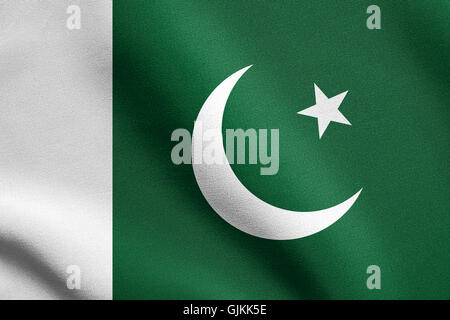 Flagge von Pakistan winken in den Wind mit detaillierten Stoff. Pakistanische Nationalflagge. Stockfoto