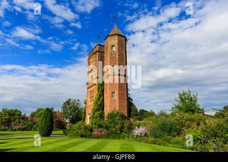 Sissinghurst Castle Tower, historische Schloss und Gärten in Kent, England Stockfoto