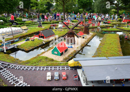 Billund, Dänemark - 26. Juli 2016: Legoland Lego Häuser Stockfoto
