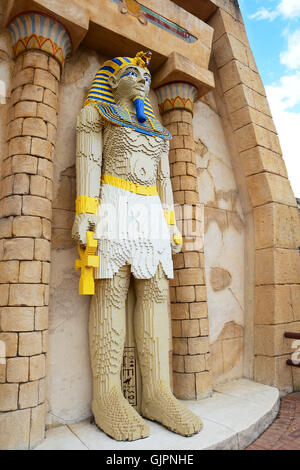 Billund, Dänemark - 26. Juli 2016: Statue des Pharao im Legoland Stockfoto