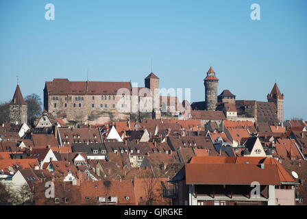 Kaiserliche Burg von Nürnberg aus dem Turm der Sinne Stockfoto