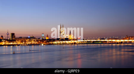 Verkehr Transport Köln Stockfoto