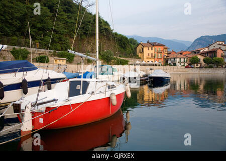 Hafen Boote Segelboot Stockfoto