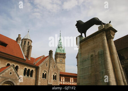 Braunschweiger Löwe & Burg dankwarderode Stockfoto