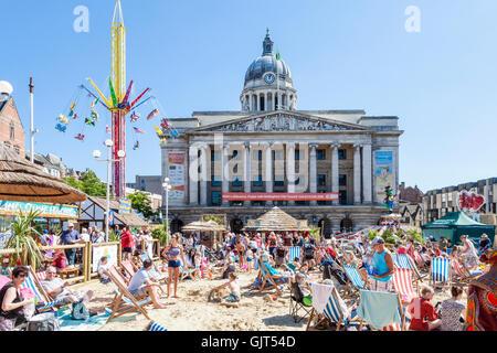 Nottingham Strand, im Alten Markt im Sommer, Nottingham, Nottinghamshire, England, UK Stockfoto