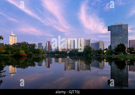 Kaiserwasser mit Uno-city Stockfoto