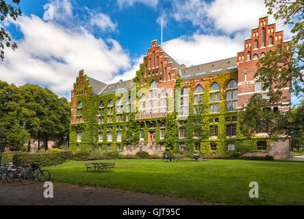 Lund University Library bedeckt in Efeu. Stockfoto