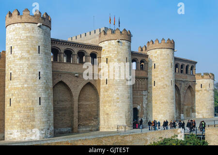 Ansicht des Palazzo Aljaferia in Zaragoza City, Aragon, Spanien. Europa. Stockfoto