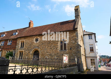 Chantry Kapelle auch bekannt als die alte Lateinschule das älteste Gebäude In Buckingham, Markt Hill Buckingham Buckinghamshire UK Stockfoto