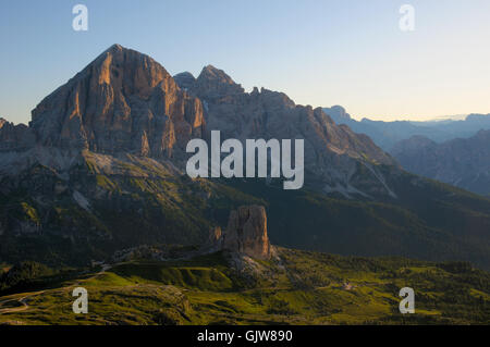 Tofana di Rozes und Cinque torri Stockfoto