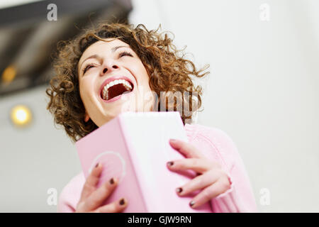 Frau Porträt lesen Stockfoto