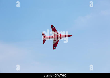 Bournemouth, Dorset, England, UK. 18. August 2016. Die roten Pfeile am Eröffnungstag der Bournemouth Air Festival Credit: Carolyn Jenkins/Alamy leben Nachrichten Stockfoto