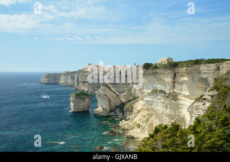 Küste in der Nähe von Bonifacio Stockfoto