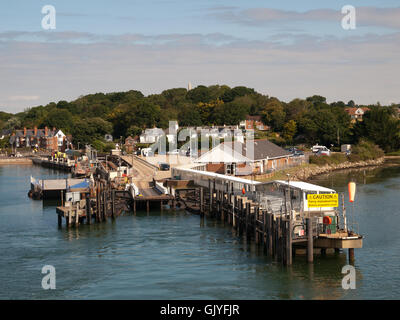 Wightlink Autofähre terminal Lymington Hampshire UK Stockfoto