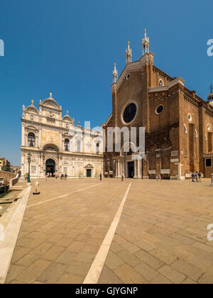 Exterieur der Scuola Grande di San Marco, jetzt ein Krankenhaus und die Basilica dei Santi Giovanni e Paolo. Venedig. Italien. Stockfoto