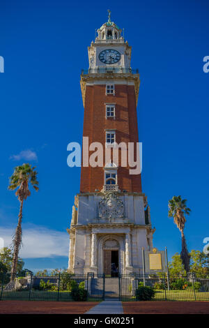 BUENOS AIRES, Argentinien - 2. Mai 2016: Torre monumental war ein Geschenk von der britischen Gemeinde in die Stadt Stockfoto