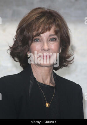 Fototermin für die kommende Produktion von "The Trial von Jane Fonda" Darsteller Anne Archer am Park Theatre Featuring: Anne Archer wo: London, Vereinigtes Königreich bei: 21. April 2016 Stockfoto