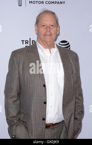 2016 Tribeca Film Festival - "Herr Kirche' - Premiere - roten Teppich Ankünfte mit: Bruce Beresford Where: New York, New York, Vereinigte Staaten von Amerika bei: 22. April 2016 Stockfoto