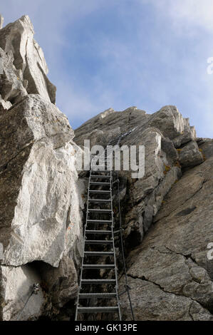 Berge steigen, Klettern Stockfoto