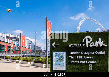 Londoner Designer-Outlet, Wembley Park Stadtteil Brent, London, England, Großbritannien Stockfoto