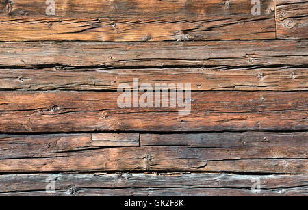 Holz-Regal getragen Stockfoto