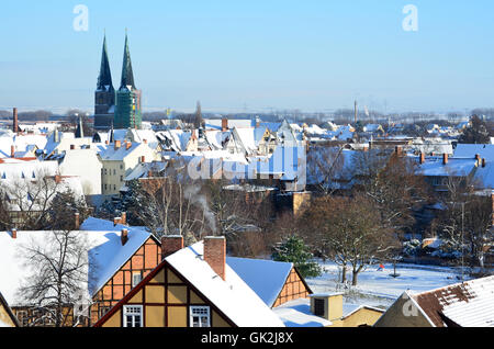 kirchliche Winter Schnee Stockfoto