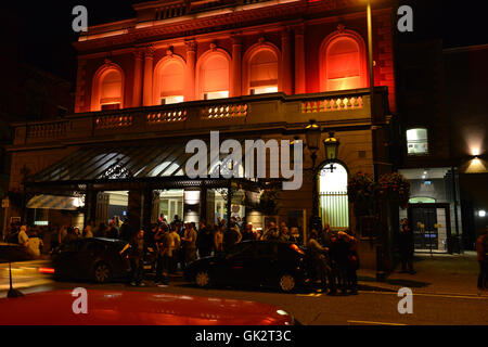 Ulster Hall in der Nacht nach einem Konzert, Belfast Stockfoto